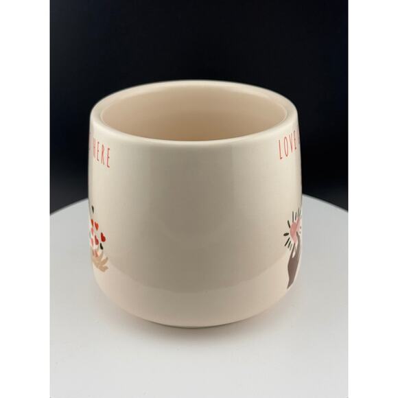 Threshold "Love Grows Here" Mug - Picture 5 of 7